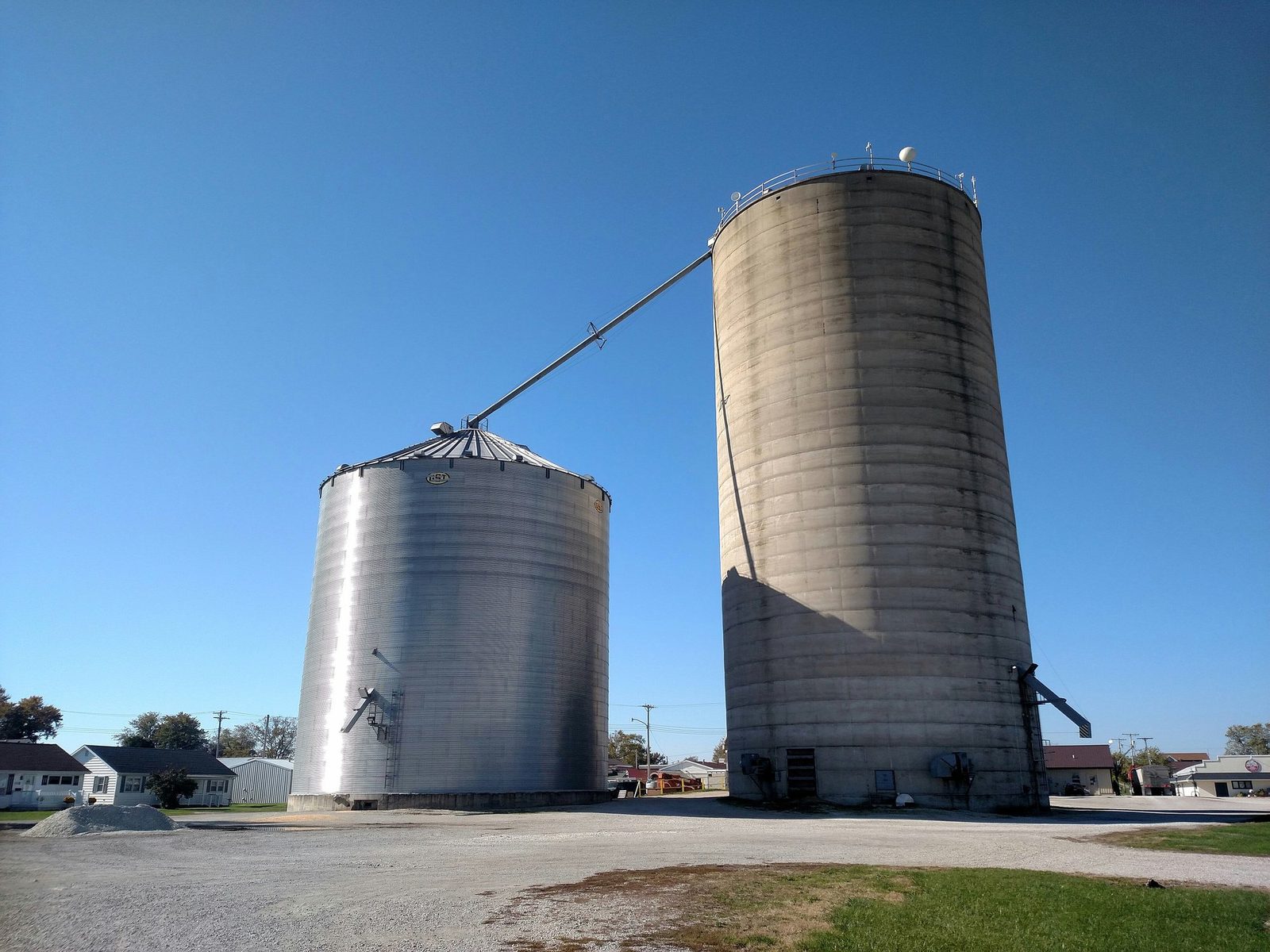 Silo ve tahıl elevatörü